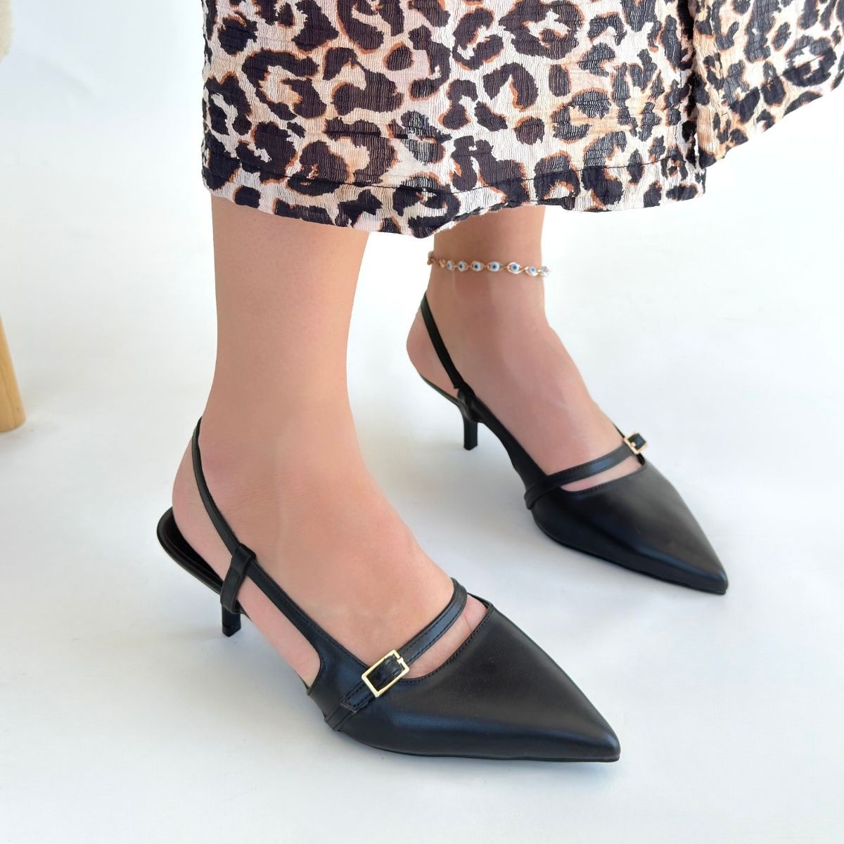 Darina Siyah Cilt Topuklu Ayakkabı