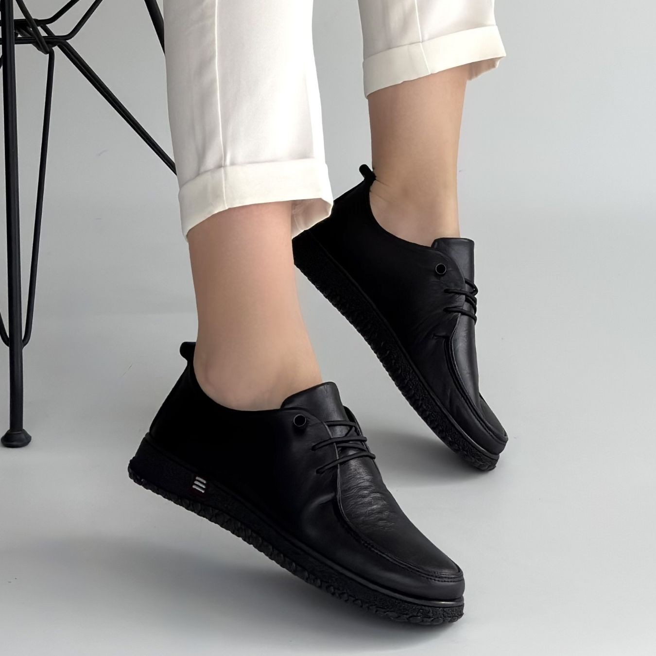 Mopin Siyah Deri Bağcıklı Spor Ayakkabı