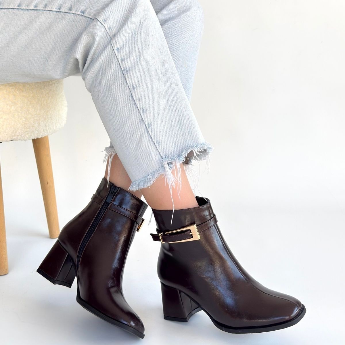 Rivav Acı Kahve Rugan Topuklu Bot