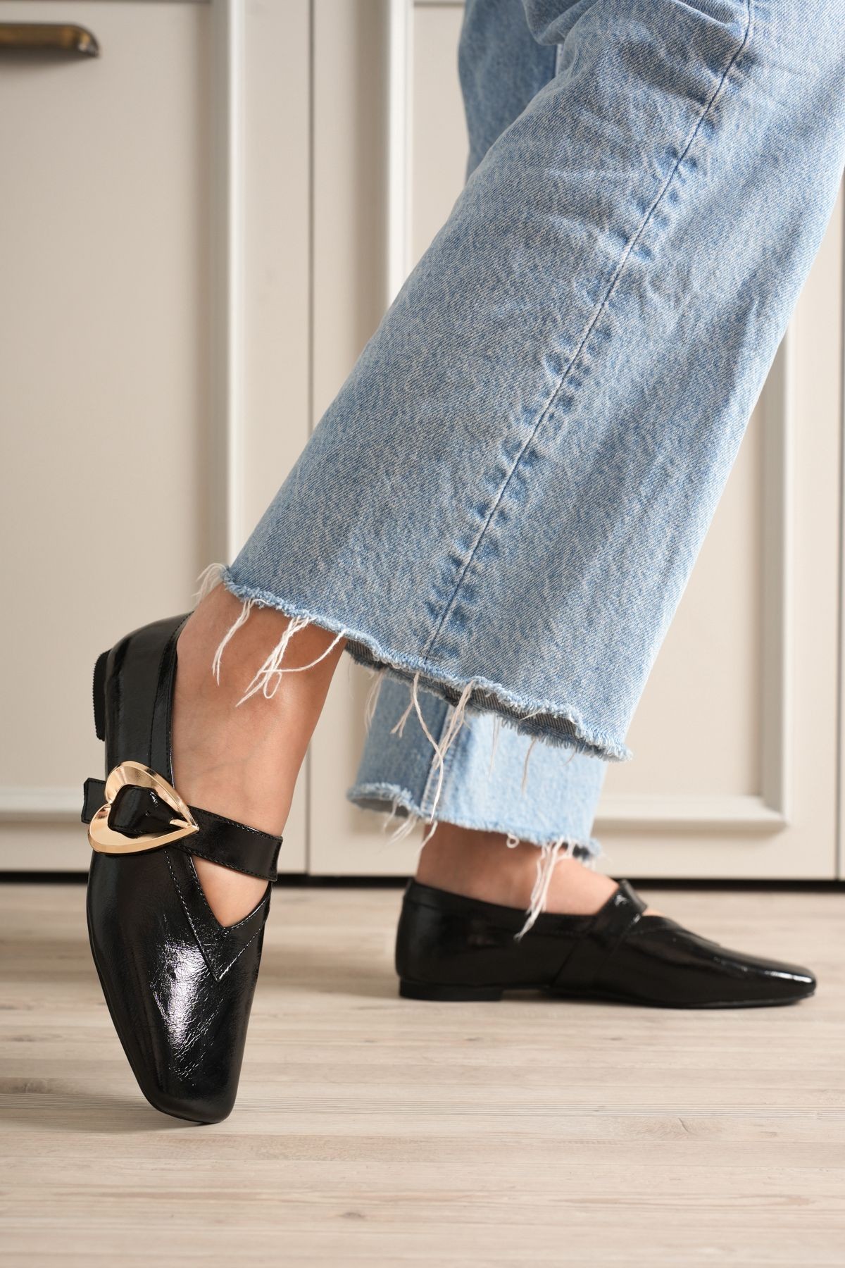 Signa Siyah Cilt Babet Ayakkabı