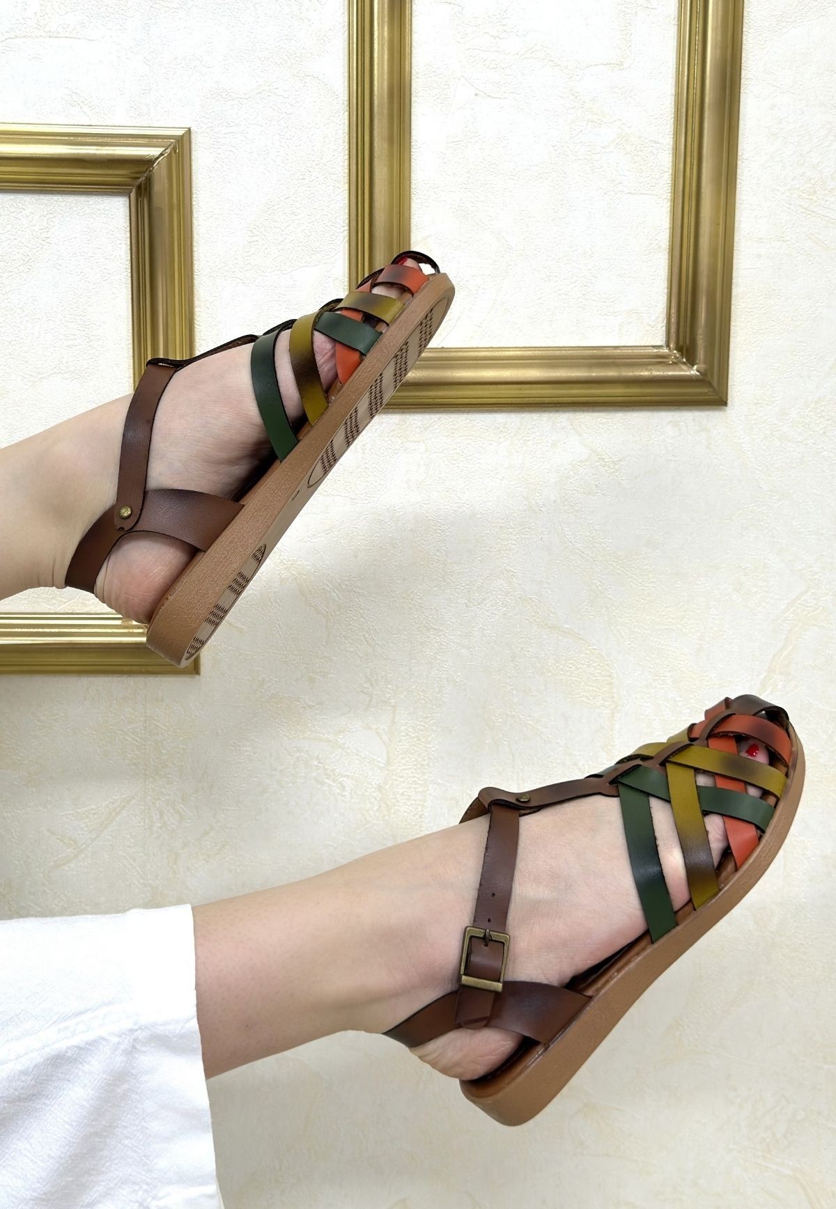 Woji Taba Deri Kemerli Sandalet