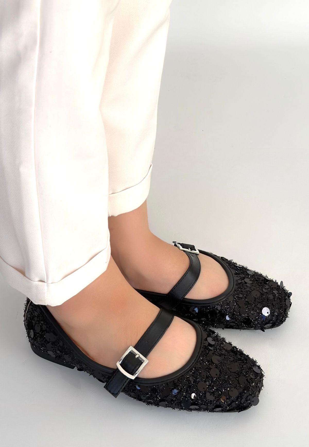 Zaty Siyah Süet Siyah Pullu Babet Ayakkabı