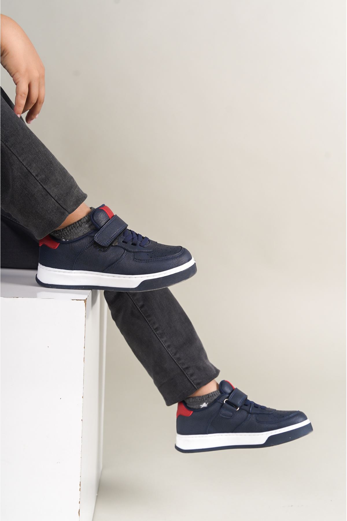 1009 Prime Children Shoes Navy Red