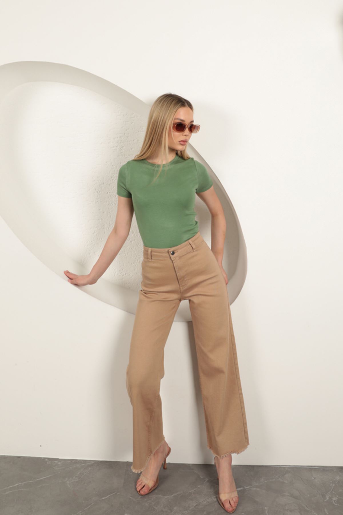Strawberry Viscose Fabric Basic T-Shirt