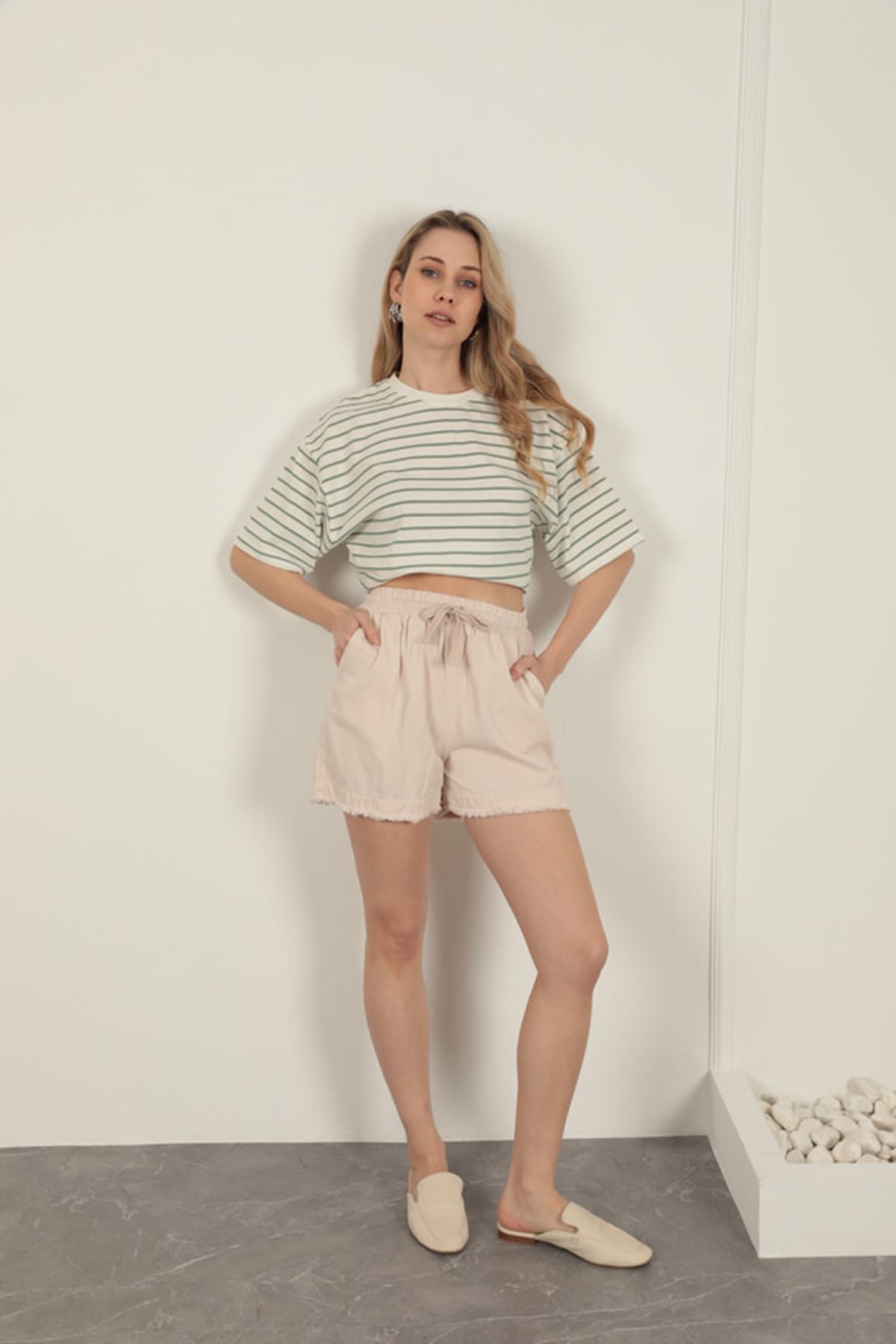Garbardin Fabric Tassel Women Shorts-Stone