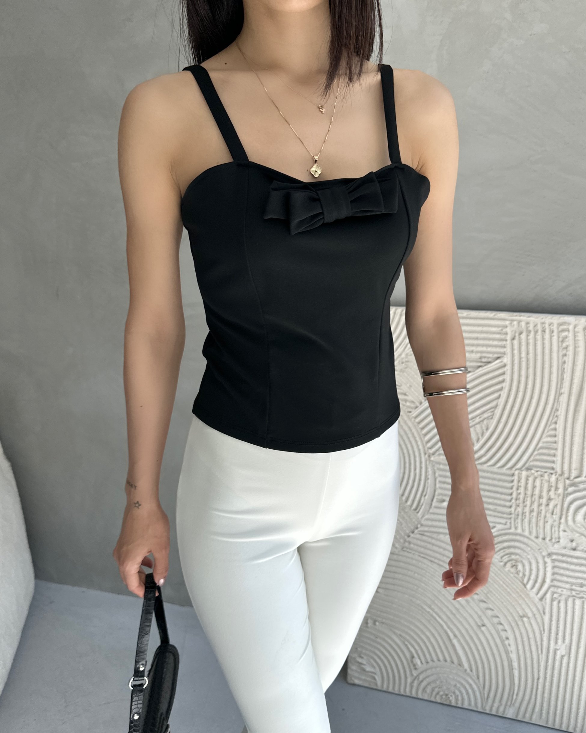 Fionk Detailed Crep Blouse With Rope Hanger Side